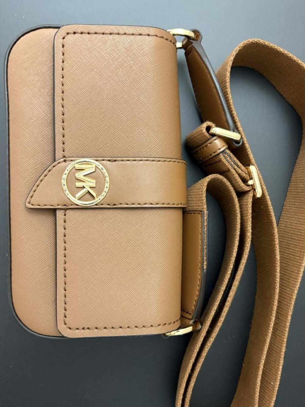 Michael Kors Crossbody - Small